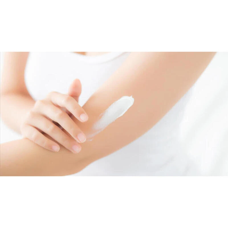 SOIN APRES SOLEIL AUX HUILES ESSENTIELLES (75ml) 3 SOIN APRES SOLEIL AUX HUILES ESSENTIELLES (75ml) – Image 3